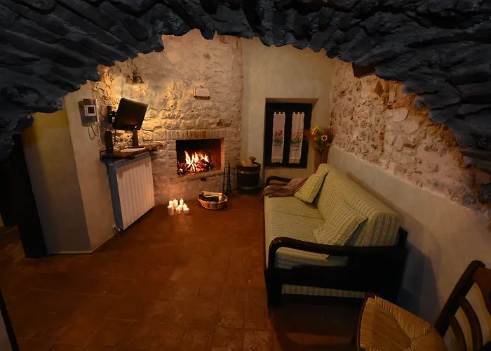 Robur Marsorum Albergo Diffuso