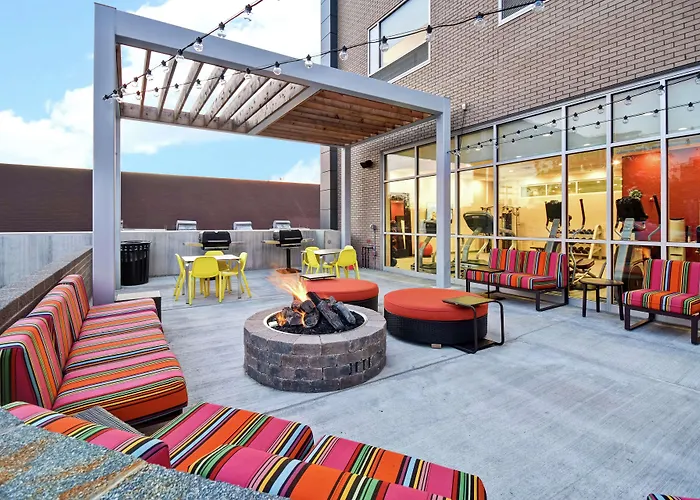 Home2 Suites By Hilton Downtown