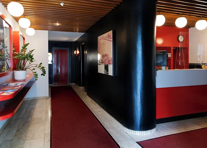 Hotel Meran Hallenbad&Sauna