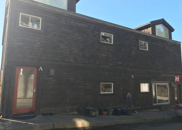 Three Arch Inn