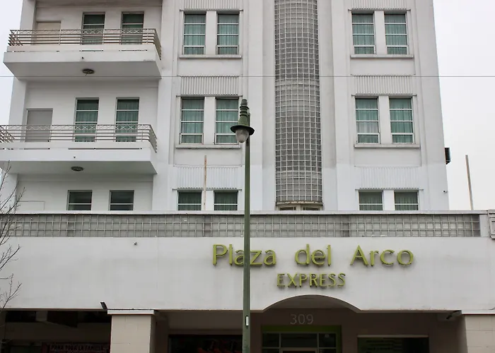 Hotel Plaza del Arco Express