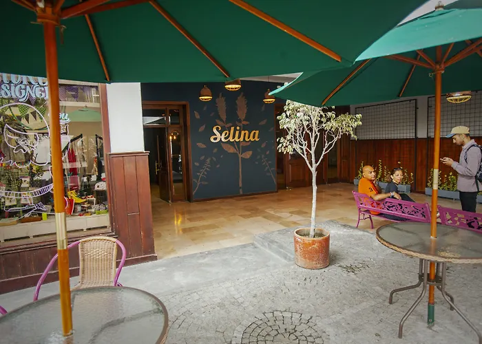 Hotel Sebastian