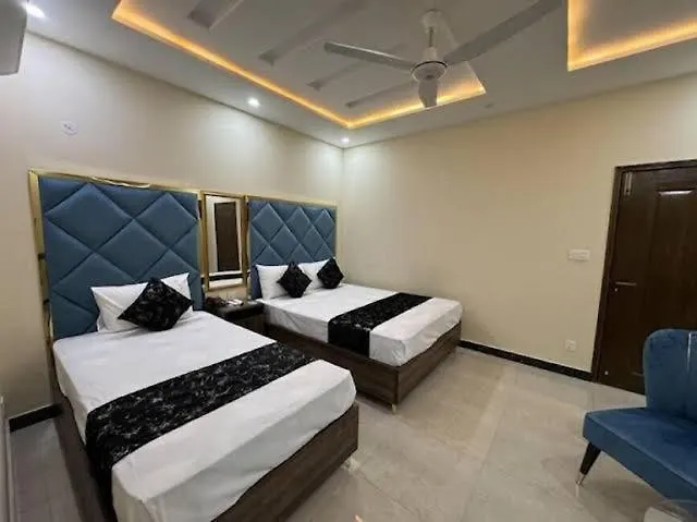 Pearl Galaxy Family Guest House