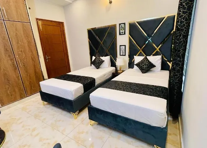Pearl Galaxy Family Guest House