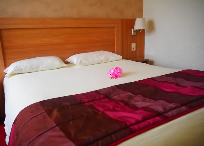 Brit Hotel Confort Castres