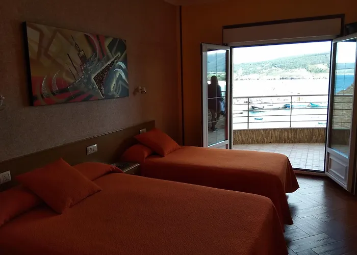 Hostal Residencia Bahía