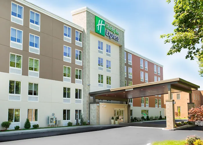 Holiday Inn Express Chelmsford By Ihg