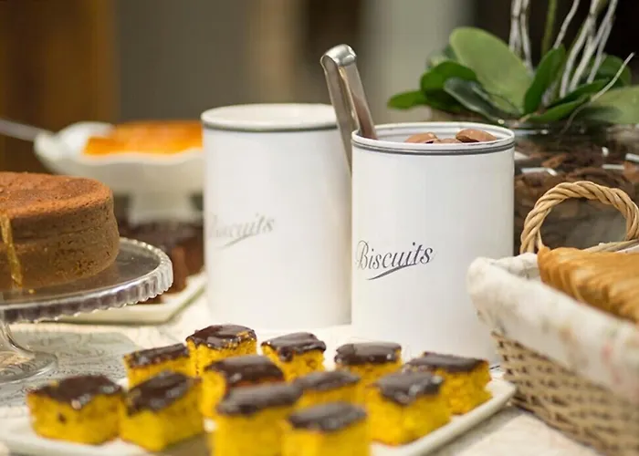 Almasty Hotel - PRÓXIMO A ARENA CONDÁ E CENTRO DE EVENTOS