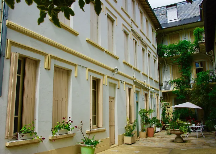 Hotel Henri IV