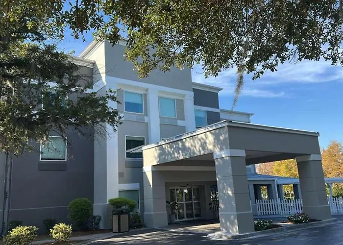 Country Inn & Suites By Radisson, Southside