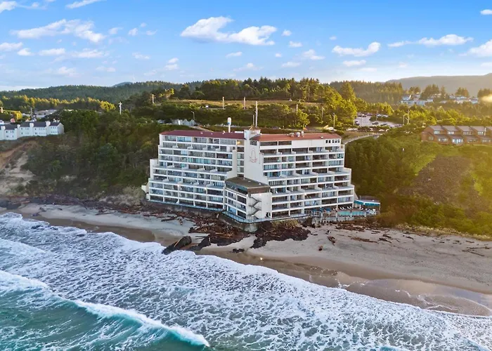 Inn At Spanish Head Resort Hotel