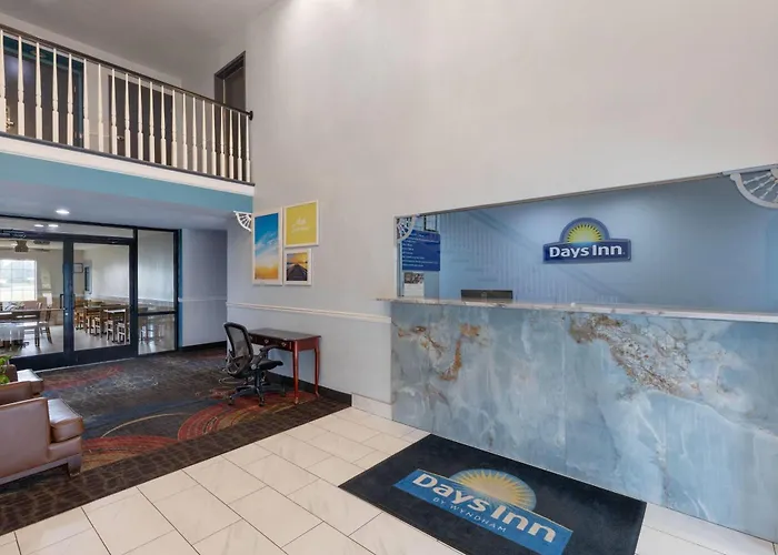 Days Inn By Wyndham Lincoln