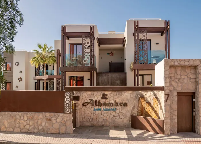 Alhambra Boutique Apartments By Pmc Resorts