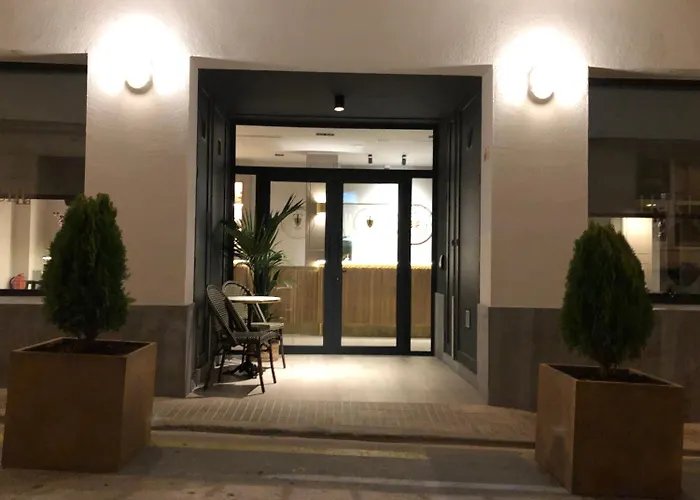 Hotel Torrent