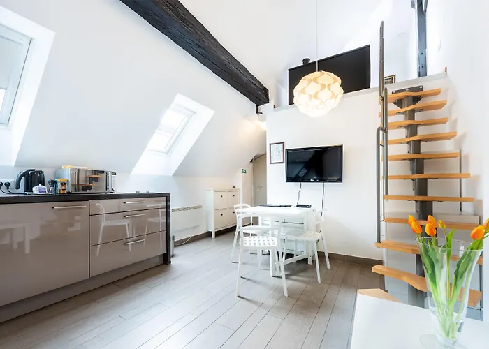 Kollmann Rooms And Apartments
