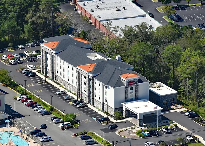 Hampton Inn & Suites Ocean City West