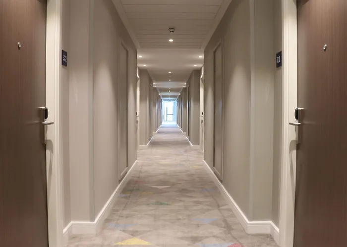 Hampton By Hilton Hamilton Park Hotel