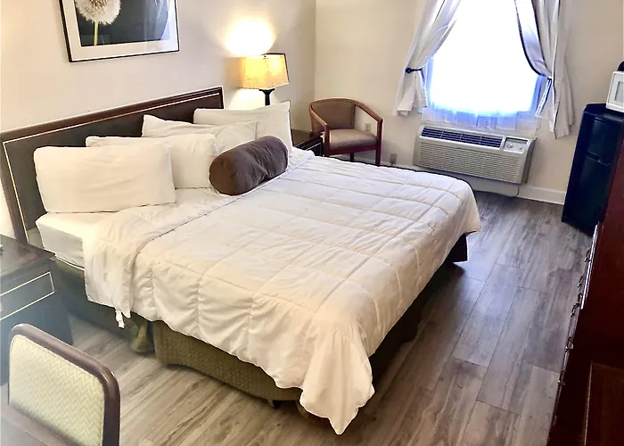 Bicentennial Inn Buckhannon