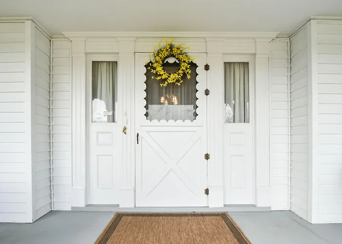 Love Lane Bed & Breakfast