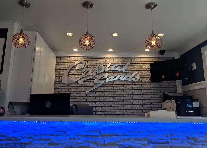 Crystal Sands Motel