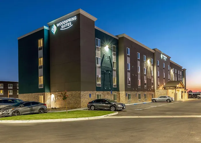 Woodspring Suites Bakersfield Airport