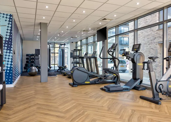 Hampton By Hilton Ashford International