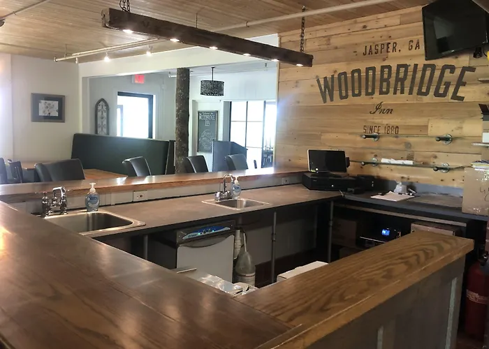 Woodbridge Inn & Tavern