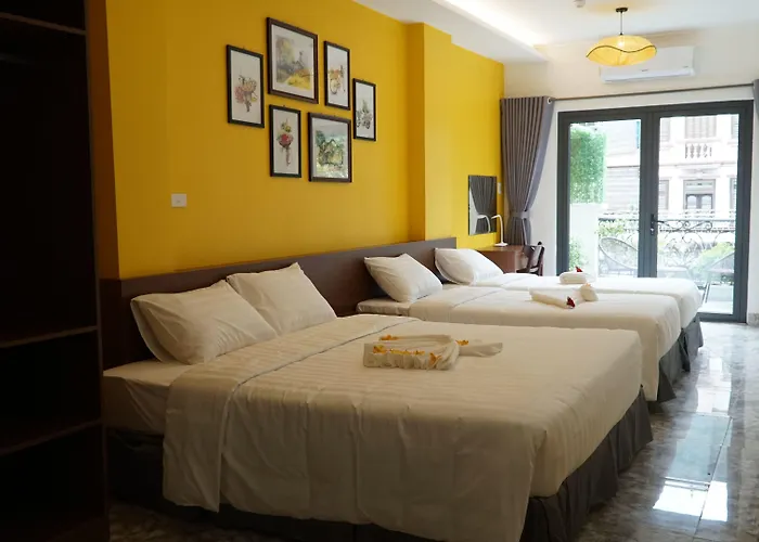 Hanoi La Cascada House & Travel
