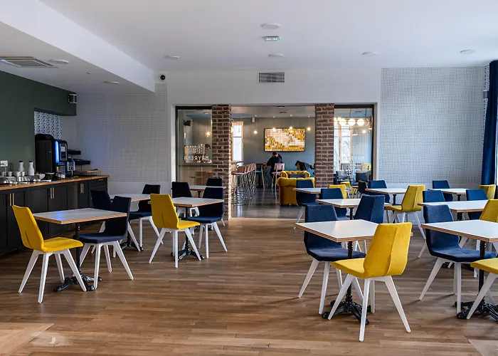 Mayrena Hotel Restaurant