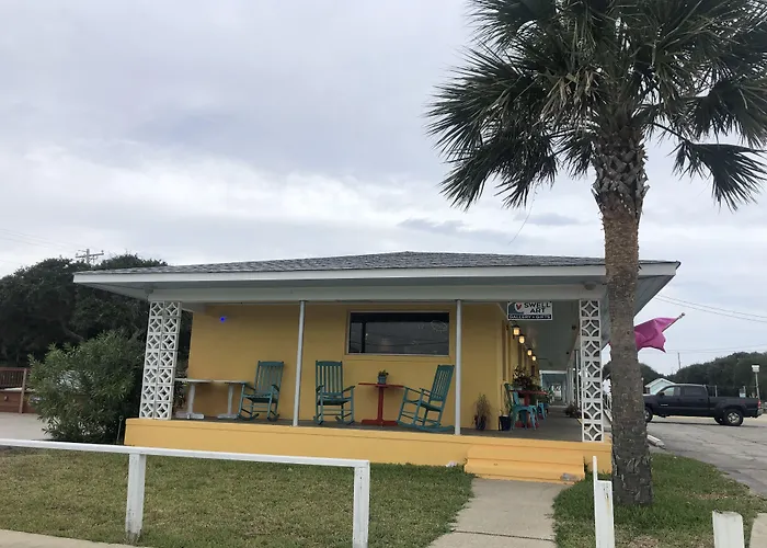 Swell Motel