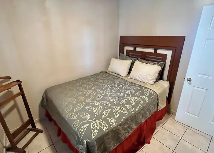 Hotel Del Bosque TIJUANA