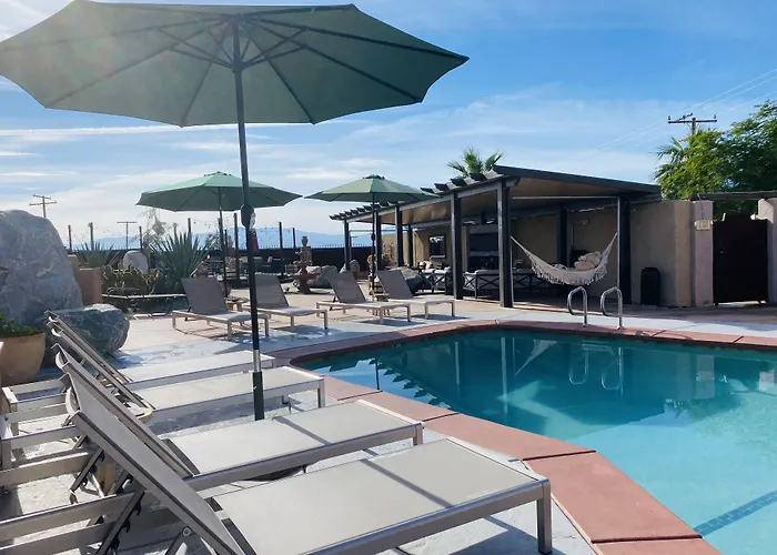 Mi Kasa Hot Springs Clothing Optional,420 Friendly,Adults Only, Hotel Desert Hot Springs