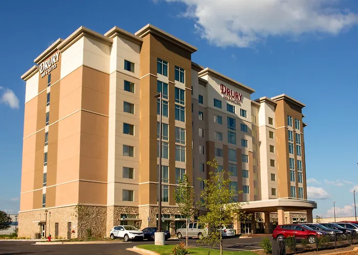 Drury Inn & Suites Cleveland Beachwood