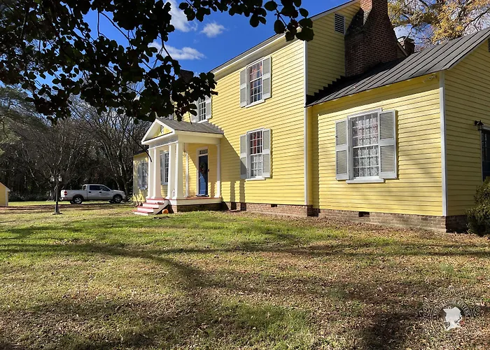 The Sunnyside Sisters Bed And Breakfast