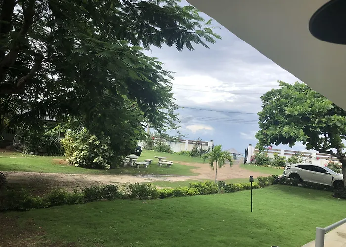 Airport Beach
