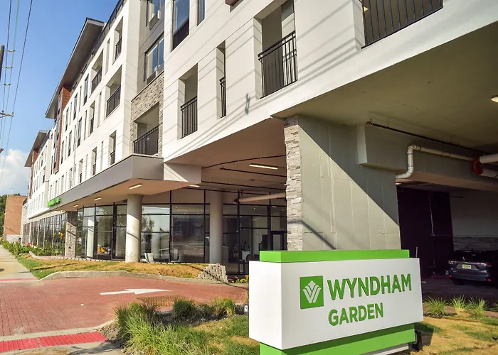Wyndham Garden - Secaucus