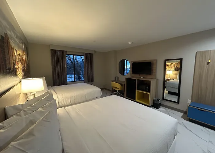 Days Inn By Wyndham Staten Island