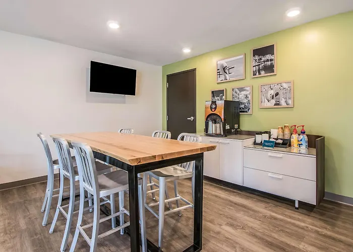 Woodspring Suites Doral Miami Airport