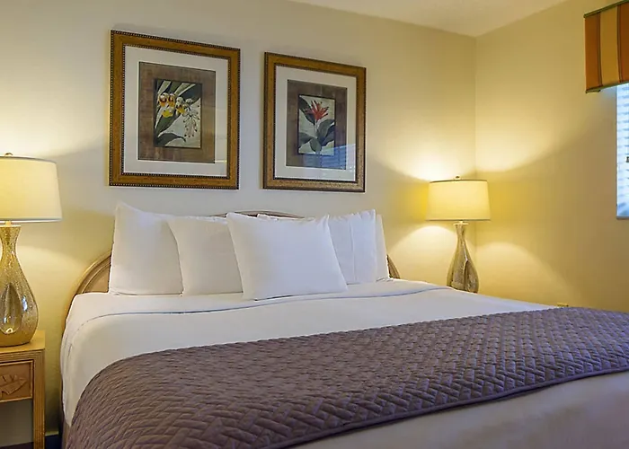 Resort Sixty-Six Holmes Beach