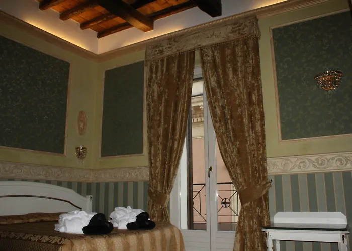 Upper View Suite