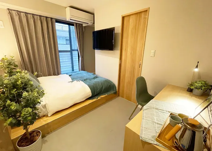 R Hotel Namba