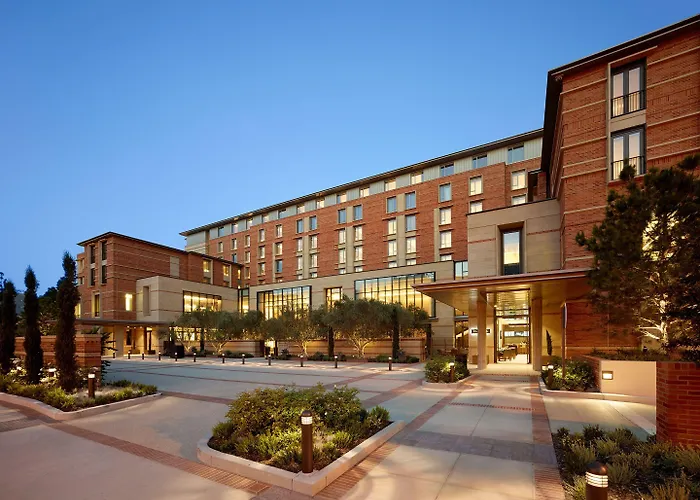 Luskin Hotel