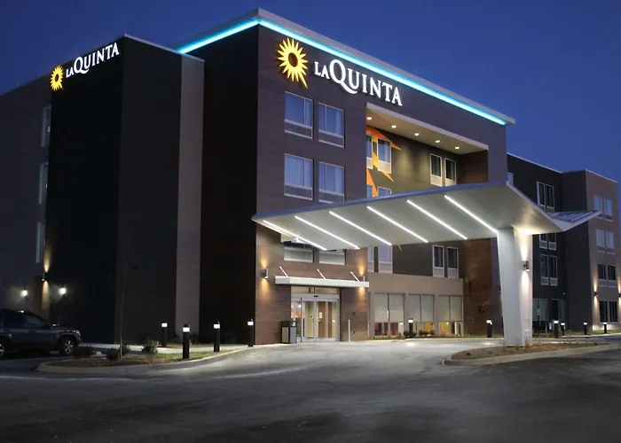 La Quinta Inn & Suites By Wyndham Bardstown