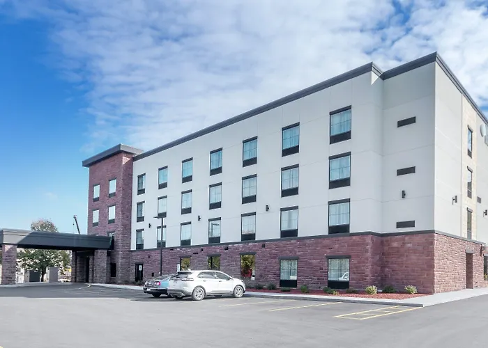 Cobblestone Hotel & Suites International Falls