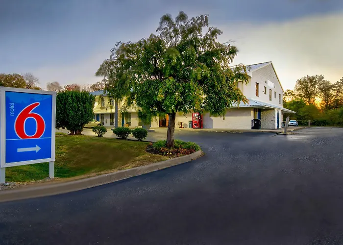 Motel 6 Jeffersonville, In