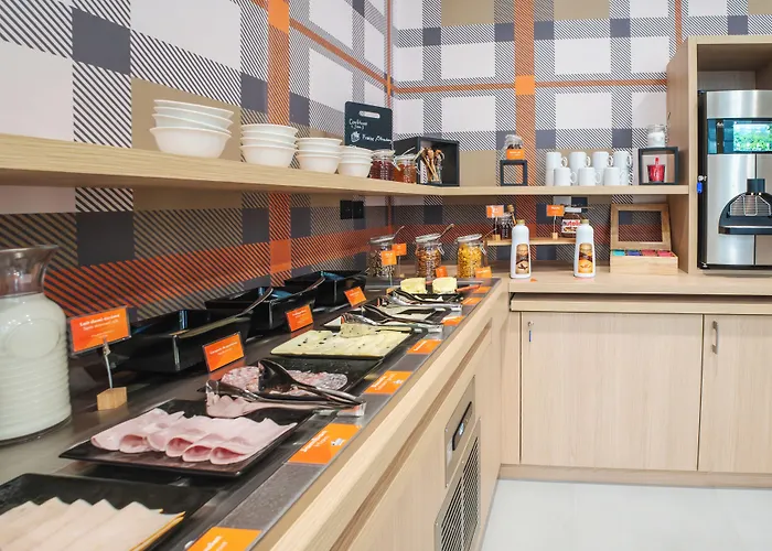 easyHotel Marseille Euromed