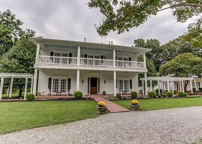 Bonne Terre Inn Cedar Room