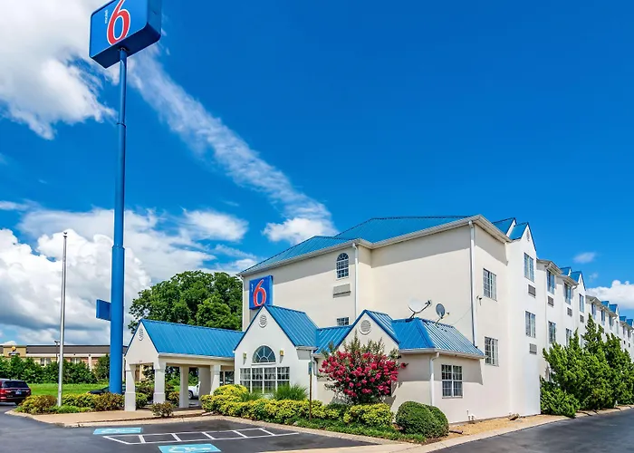 Motel 6 Chattanooga Downtown