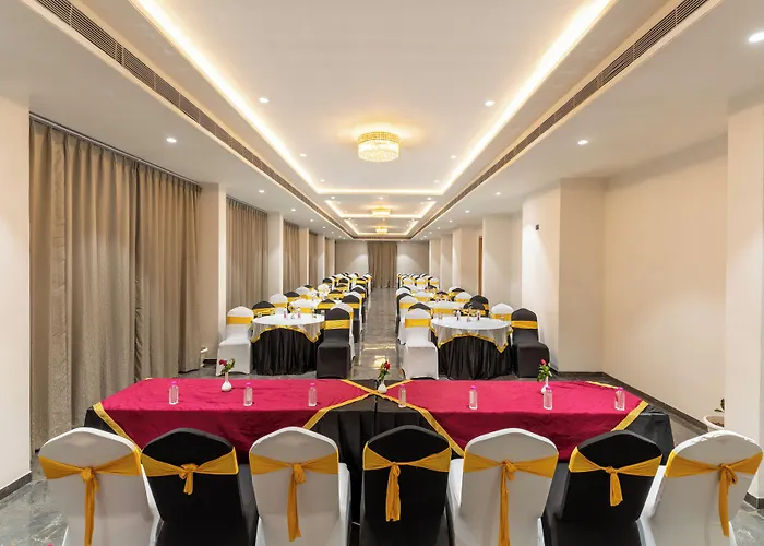 7 Rays Hotel