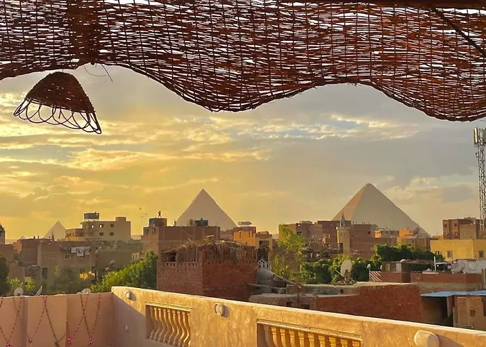 Four pyramids View Guest house
